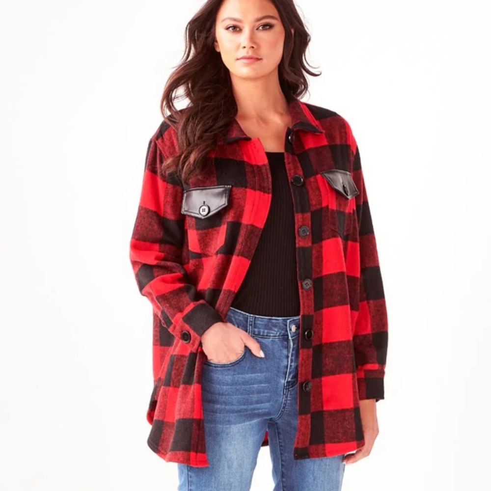 NWT Charlie Paige Check Shacket Size Small Retail $90
